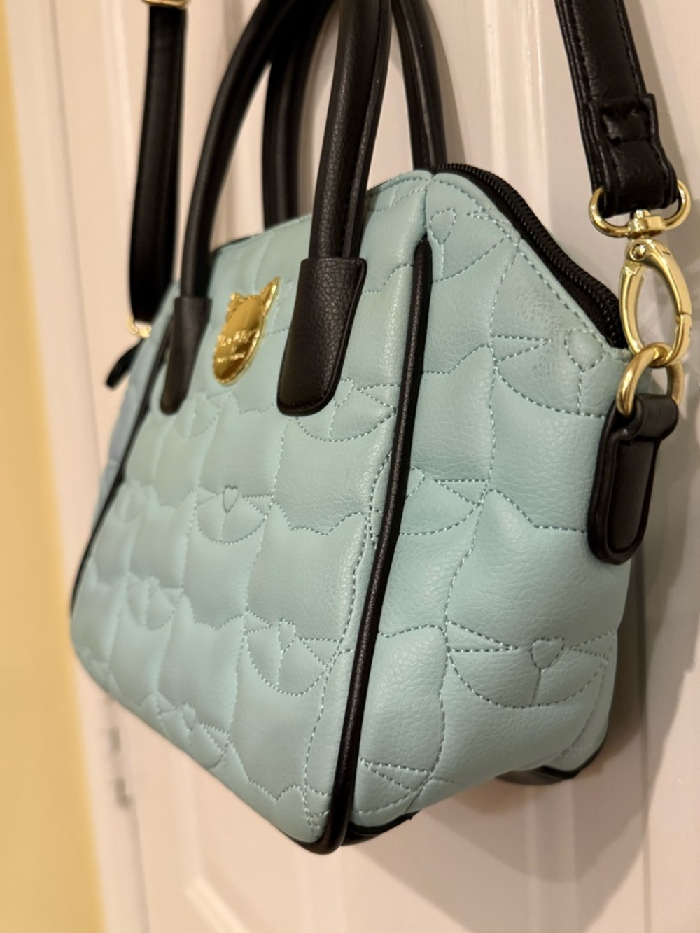 Betsey Johnson LUV Betsy 💕 Quilted Cat Satchel | Crossbody Bag - Picture 5 of 10